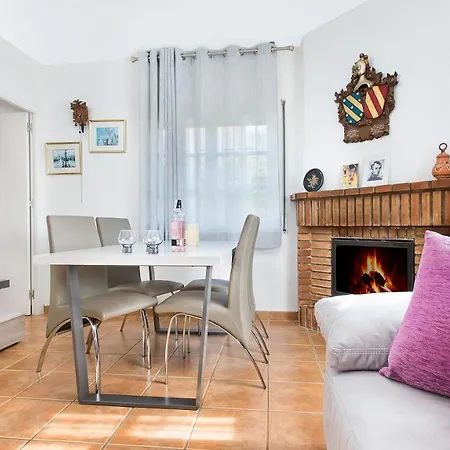 Sleeps 6 * Lloret de Mar