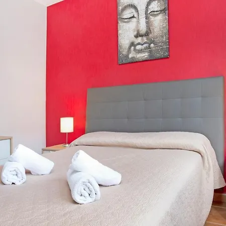 Villa Sleeps 6 Lloret de Mar