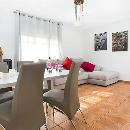 Villa Sleeps 6